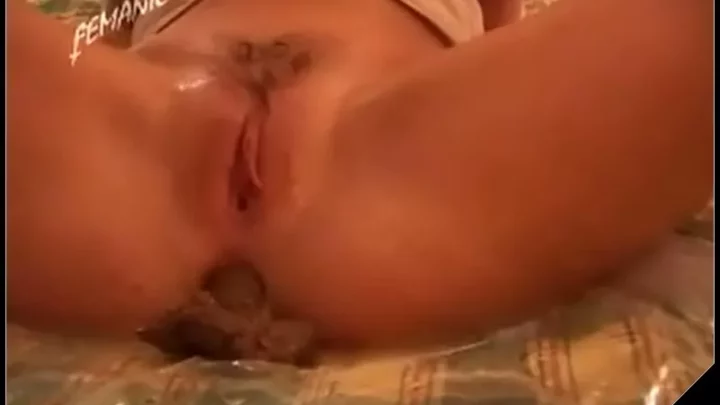 Femanic Shitty Girls – Helen [Piss, Enema, Scat]