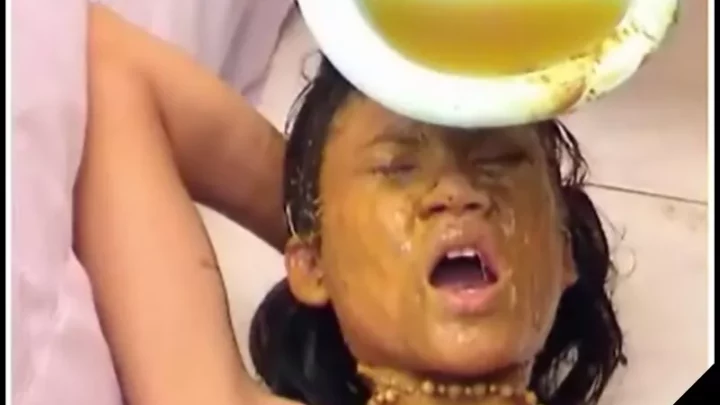 [Sweetmook com] Asian girls are eating dog shit The Brothel 05 [Zoo, Piss, Scat]