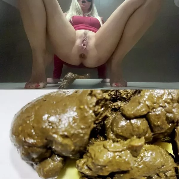 thefartbabes Horny For Huge Turd