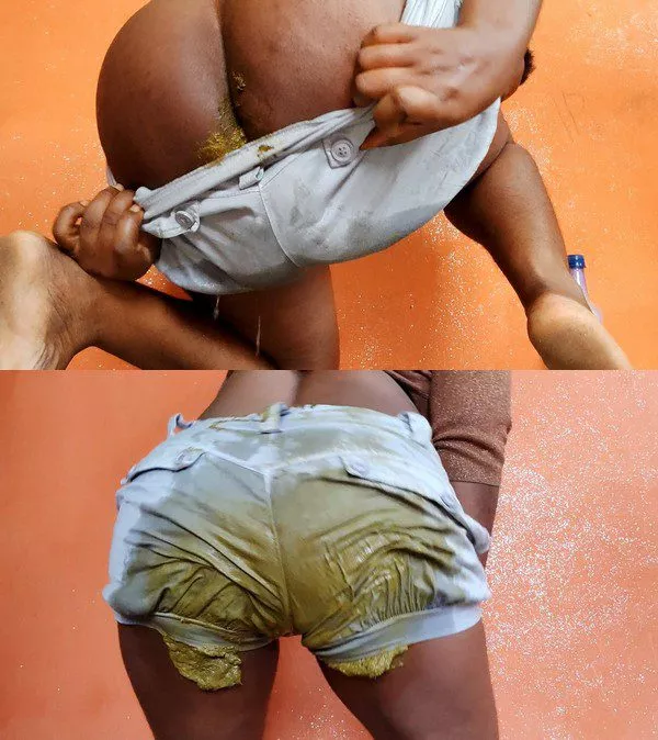 PrettyEbonies short diarrhea saga messy Bum