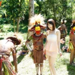 AVOP-108 野生の王国2015 橘花音 地球最後の秘境で5万年前から変わらぬ生活を続ける原住民に日本のエロ文化を手取り足取り教えて生でヤる Cowgirl Voyeur 黒人 サックン フェラ Skirt (Voyeur) AV OPEN 2015