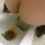 AH-020 デカ糞女 追跡透明人間カメラ 脱糞 ジェイド