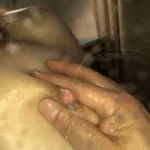 JUFD-493 母乳を大量に噴き出してイキ狂う爆乳妻は変態パイパン受精便器 … Cowgirl Tits 騎乗位 拘束 Shaved Gonzo おっぱい Rape Big