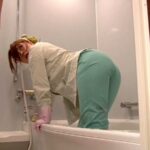 NFDM-285 Honjou Hitomi, Yanagida Yayoi お掃除オバサンに掃除道具で強制射精させられた僕 コスチューム その他コスチューム 人妻・熟女