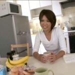 KKA-001 母乳奥さんのやさしい手コキ フェラ・手コキ Breast Milk LOTUS