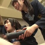 NFDM-520 Hayakawa Mizuki, Hakutou Kokona JKスペルマハンター 身の程知らずのキモメンから強制精子採取 Footjob 足コキ Humiliation