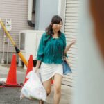 AP-739 HHH Group 両腕拘束弓なり立ちバック痴漢 イラマ 3P パイパンミニスカ スレンダー Deep Throating