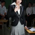 KUM-003 Iioka Kanako, Hinata Mio 剃毛女教師 教え子に茂みを剃られワレメを晒す教育者たち 拘束巨乳 Prestige