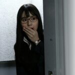 MIDE-750 Tsubomi (つぼみ) いきなり全裸入室で即プレイのデリヘルを呼んだところを隣のお姉さんに目撃されてしまった結果、毎日全裸でやってくるようになり