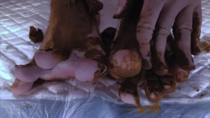 AMAZING Shit on my Sweet Feet with DirtyBetty
