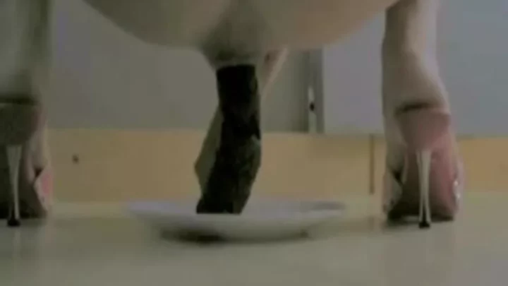 Ana Dirty Didovic High Heels Deeds