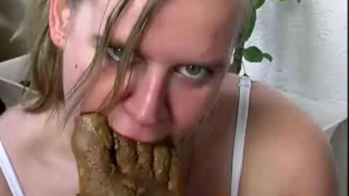 Anastasia Licking A Scat Foot