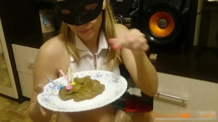 Brown wife Cake of shit