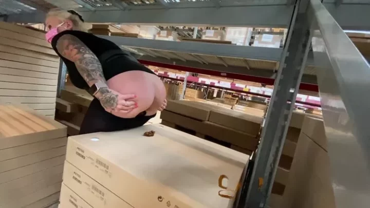 Devil Sophie Shopping when the shit presses Dirty shit in the furniture store