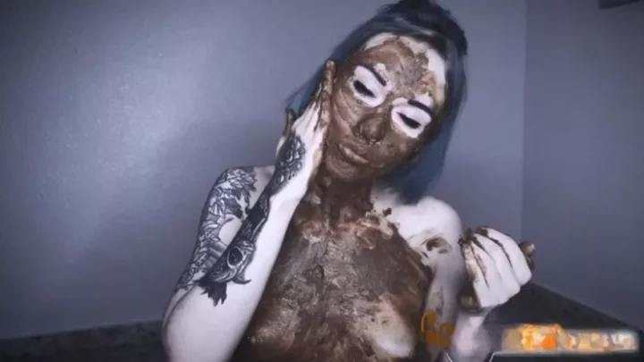 DirtyBetty Really Dirty Girl with SHIT