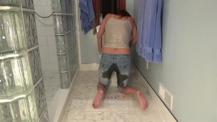 EricaKay Flu Thinking Puke, Ending up as Shitting my Shorts
