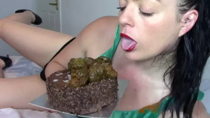 evamarie88 Futa shits on cake