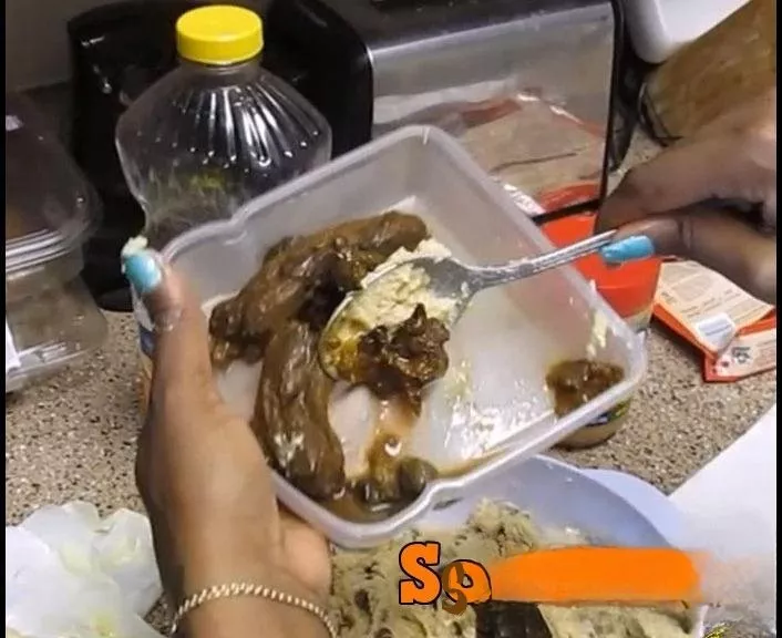 HotDirtyIvone Cookies Nut Baking Poo
