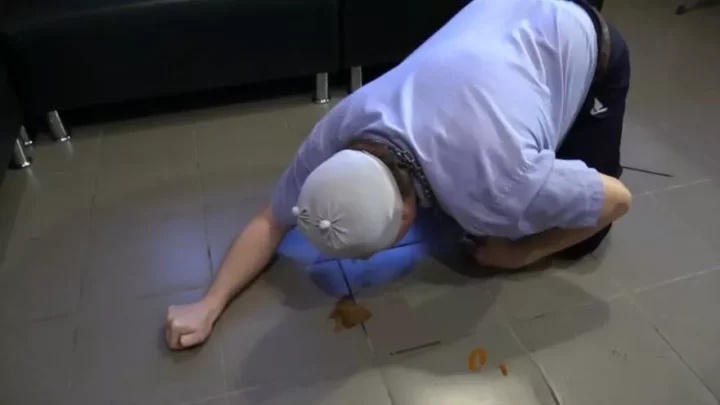 MilanaSmelly "Doggy" shit girl’s liking