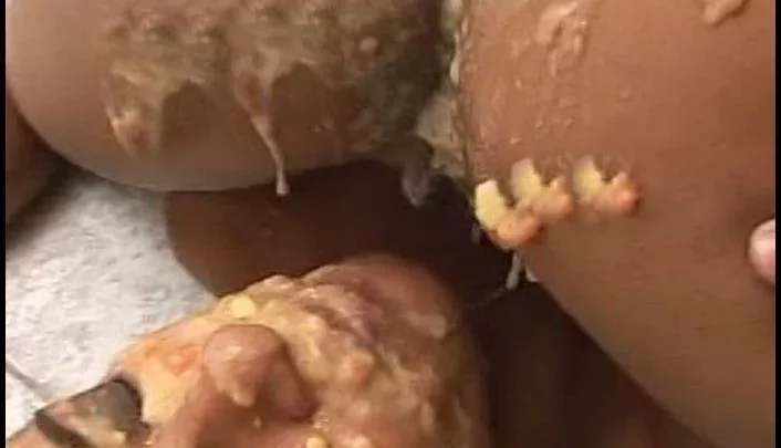 Nicolettaxxx Vomit Girlfriends