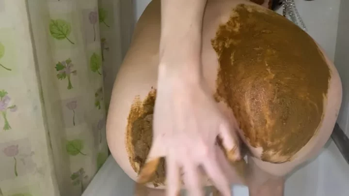 p00girl I chew on a piece of shit and smear myself in a sexy mask, ass, feet, face all in shit