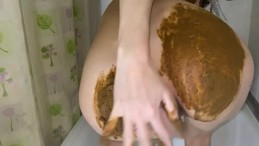 p00girl I chew on a piece of shit and smear myself in a sexy mask, ass, feet, face all in shit