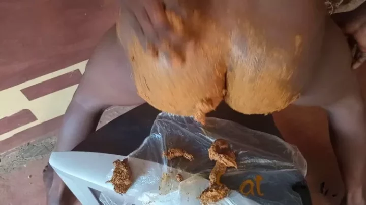 Pinky Prada Shit on TV video