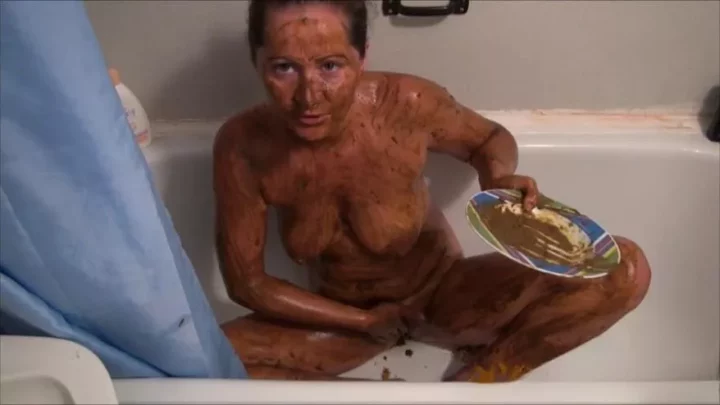 Scat Girl Store Shit Painting on the Body
