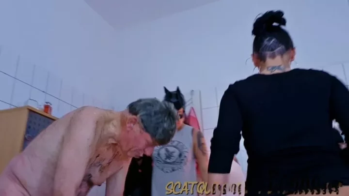 Scatqueens-Berlin ScatqueensCunt from the Service P3