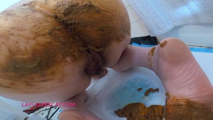 Squirty P1 Poo Poo Mess. Shitting