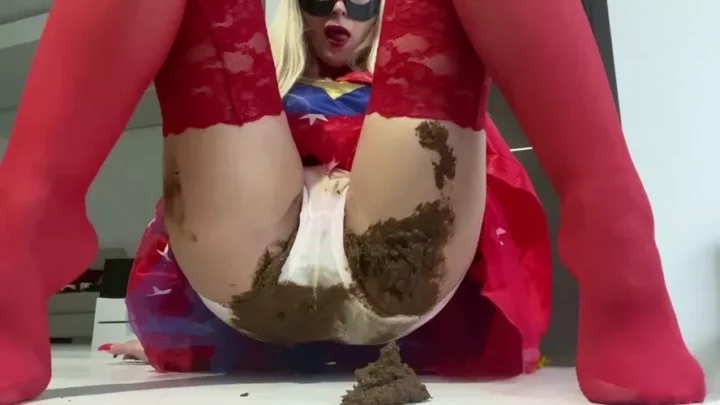 Super Super Girl Shit