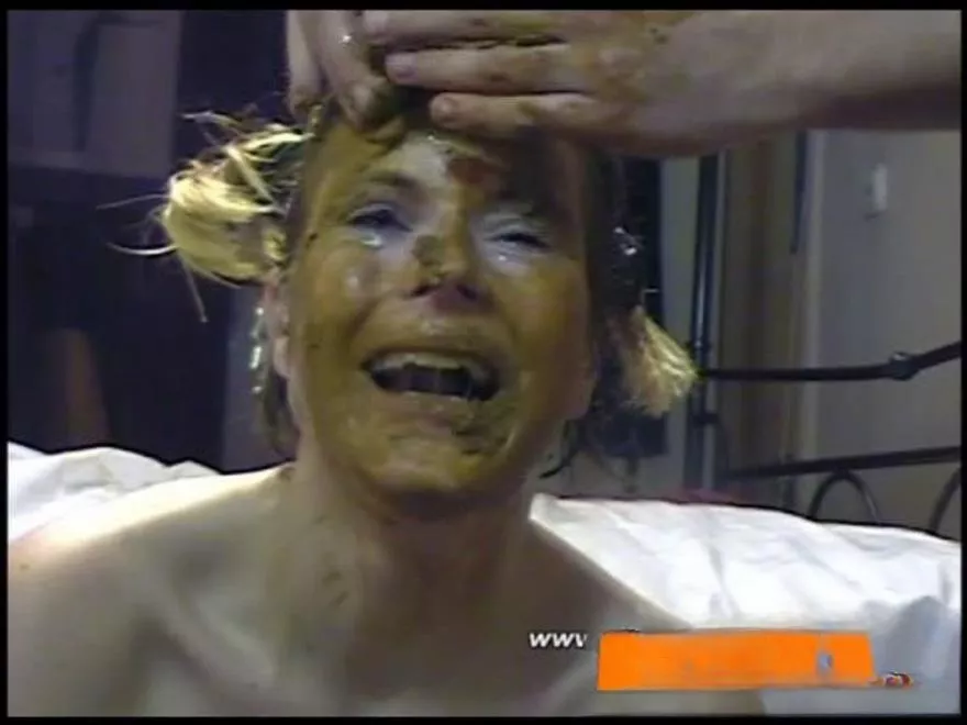 Susan, Veronika Scat-Vomit-Piss Livesession V Susan and Marc