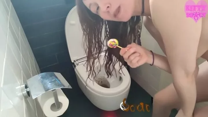Toilet Poop These laxative candies are just so tasty! P1